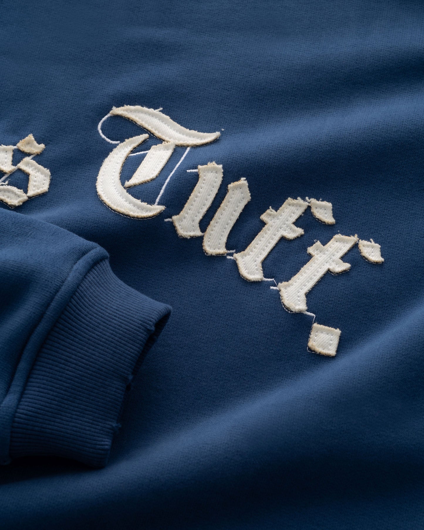 Old Font Sweatshirt Beacon Blue